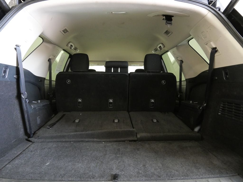 2025 Nissan Pathfinder SV - Photo 28