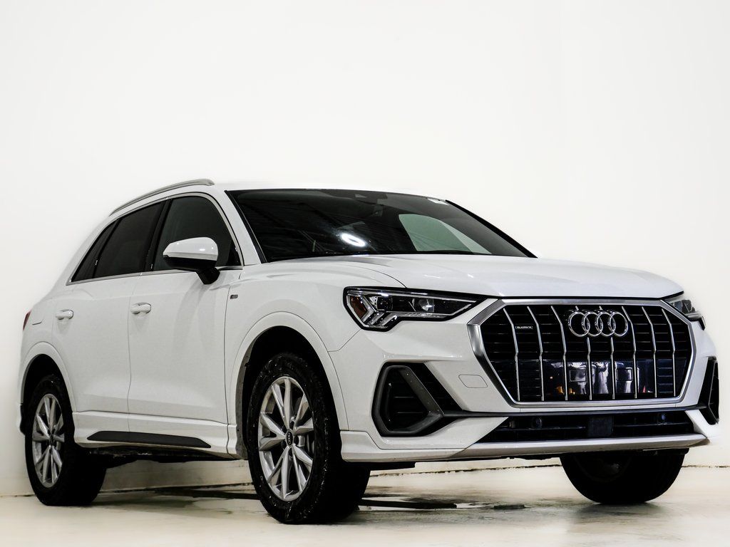 2023 Audi Q3 S Line Premium