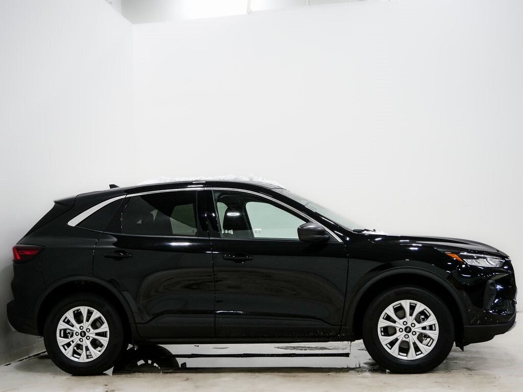 Used 2024 Ford Escape Active SUV