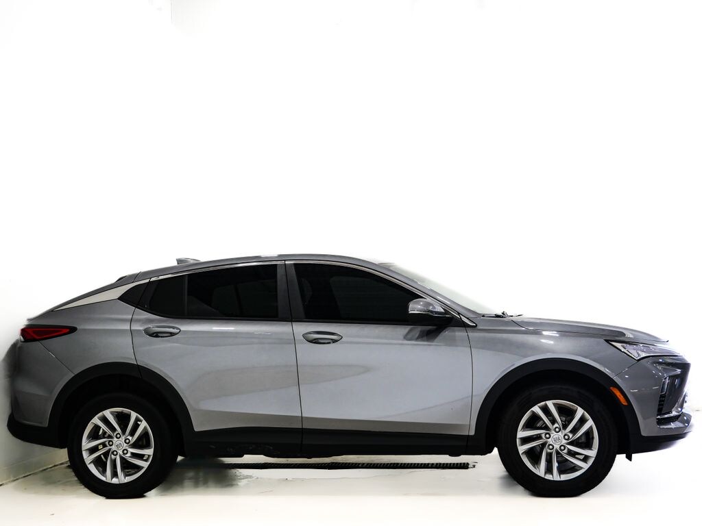 Used 2024 Buick Envista Preferred SUV