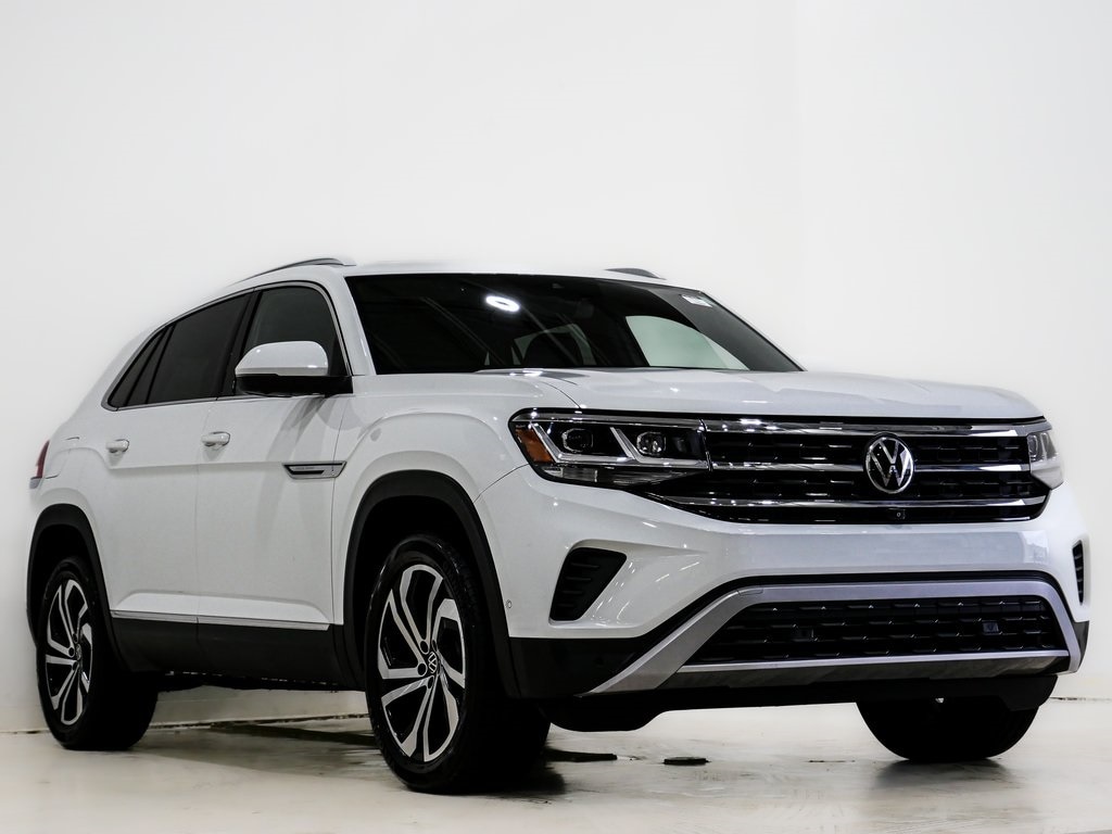 2020 Volkswagen Atlas Cross Sport SEL Premium's photo