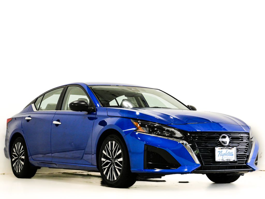 2025 Nissan Altima