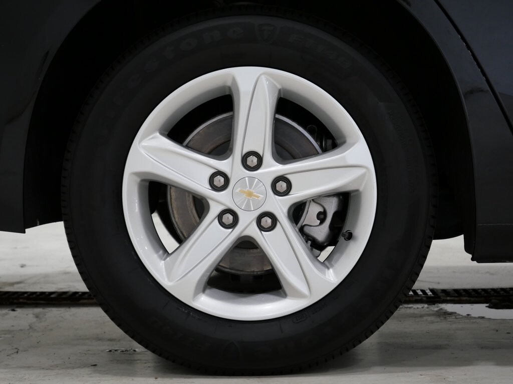 2024 Chevrolet Malibu 1LT photo 3