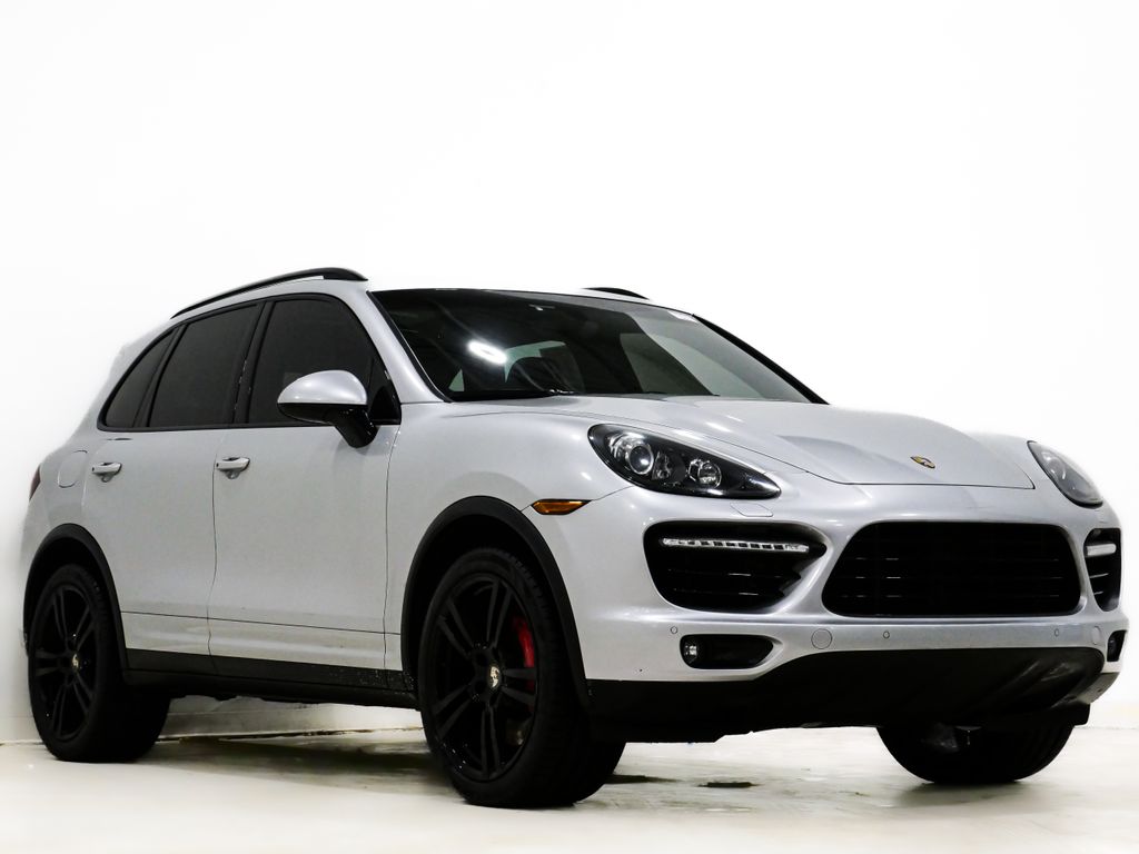 2014 Porsche Cayenne Turbo