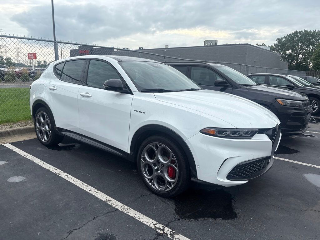 Used 2024 Alfa Romeo Tonale Veloce SUV