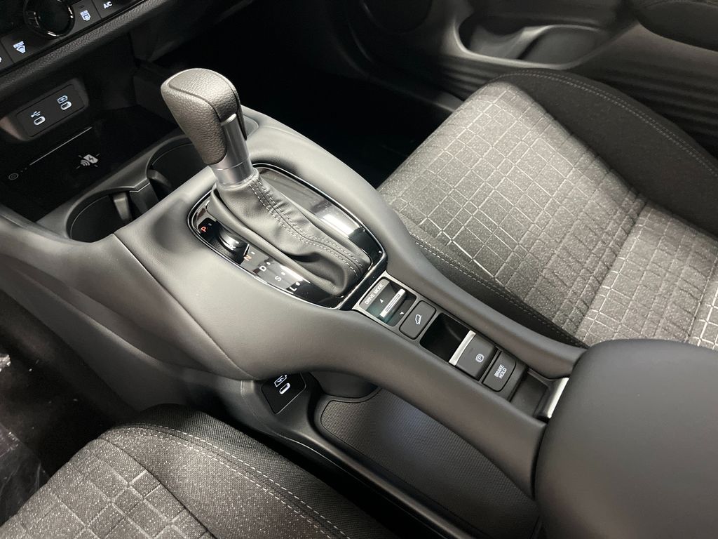 2026 Honda HR-V LX - Photo 20