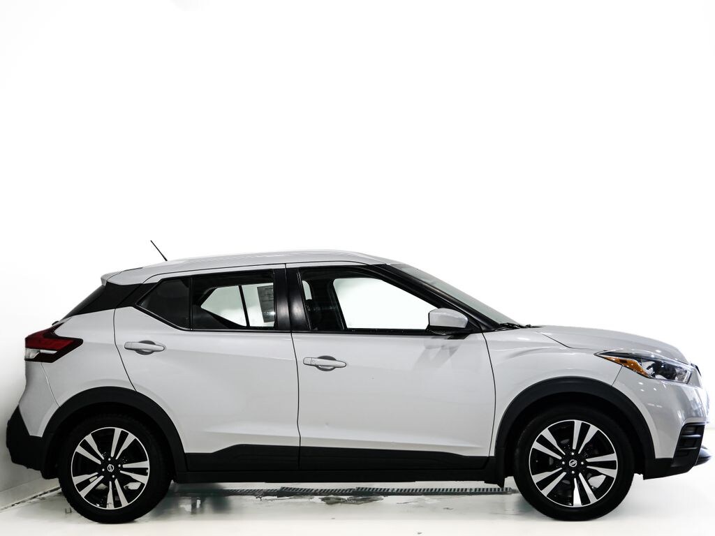 Used 2020 Nissan Kicks SV SUV