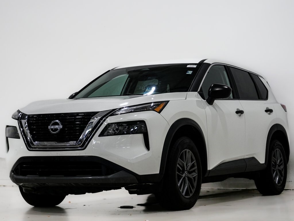 2023 Nissan Rogue S photo 3