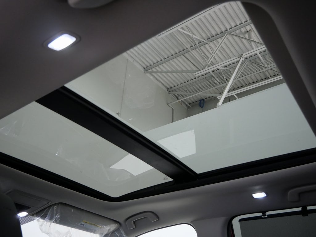 New 2025 Honda Pilot Touring+ SUV