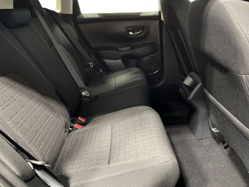 2026 Honda HR-V LX - Photo 23
