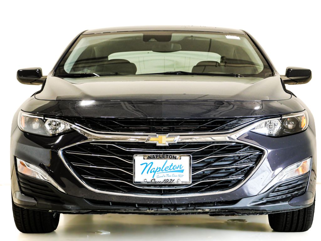 Used 2025 Chevrolet Malibu 1LT with VIN 1G1ZD5ST4SF140075 for sale in Lansing, IL