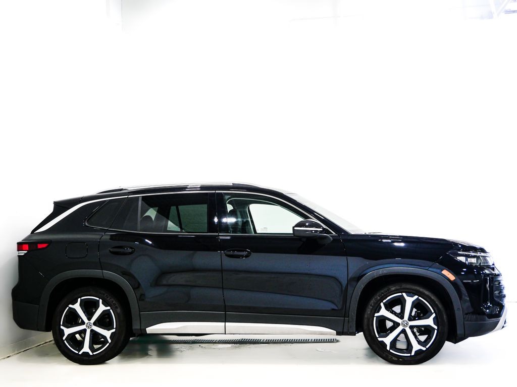 Used 2026 Volkswagen Tiguan 2.0T SE SUV