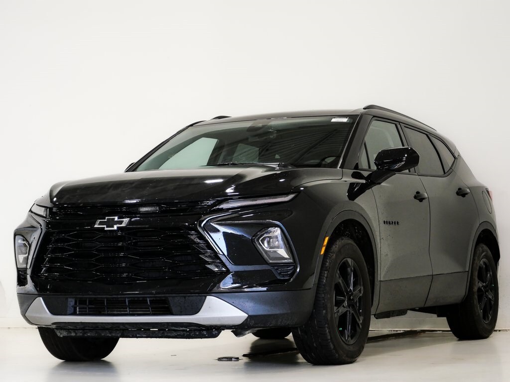 2024 Chevrolet Blazer 2LT photo 3