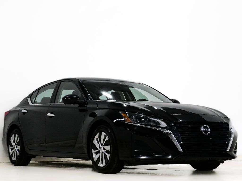 Used 2023 Nissan Altima 2.5 S Sedan