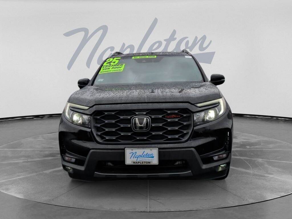 Used 2025 Honda Passport TrailSport SUV