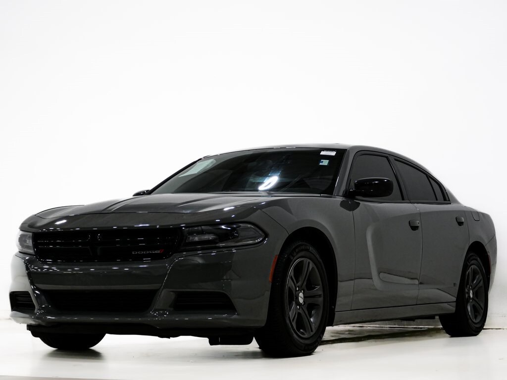 2019 Dodge Charger SXT photo 3