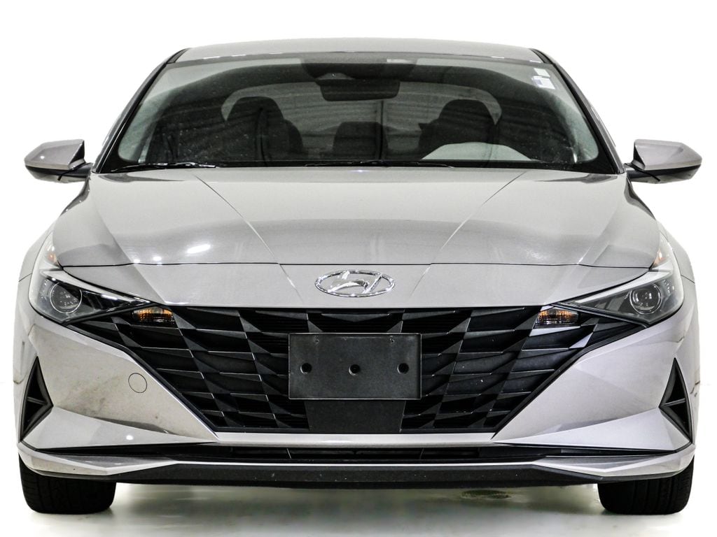 Used 2023 Hyundai Elantra SEL Sedan