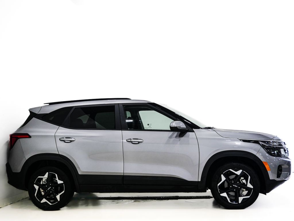 Used 2025 Kia Seltos S SUV