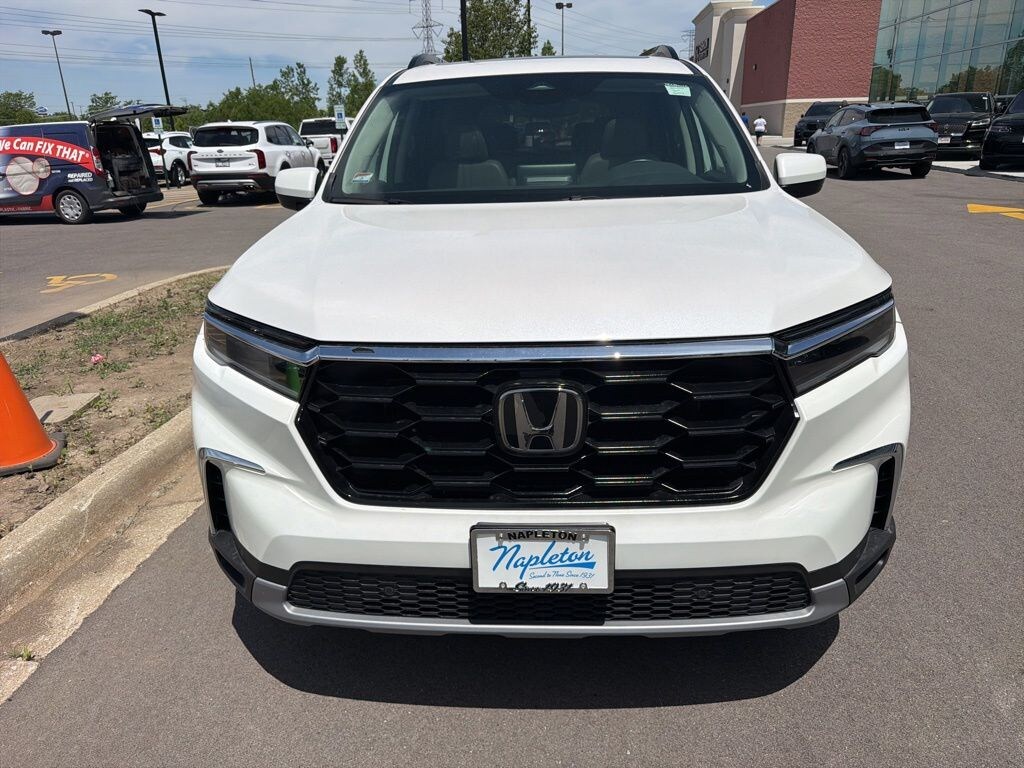 Used 2023 Honda Pilot Touring SUV