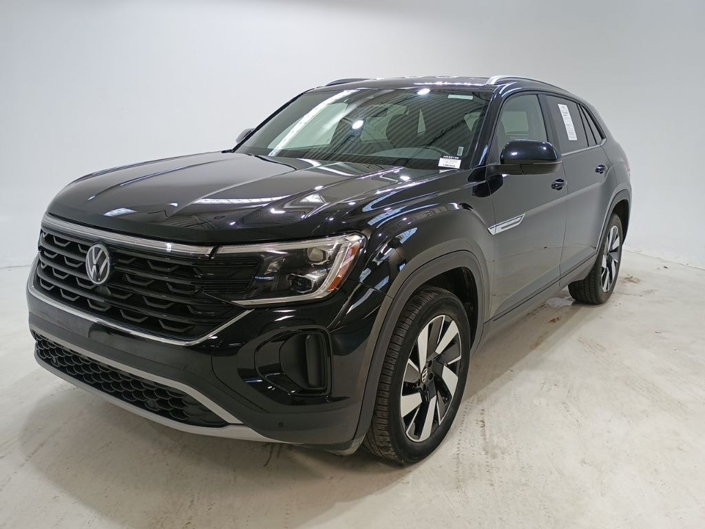 Used 2024 Volkswagen Atlas Cross Sport 2.0T SE w/Technology SUV