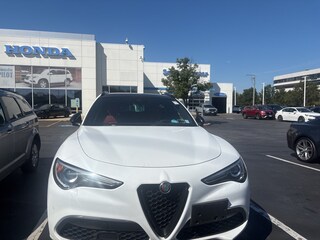 2022 Alfa Romeo Stelvio Veloce SUV