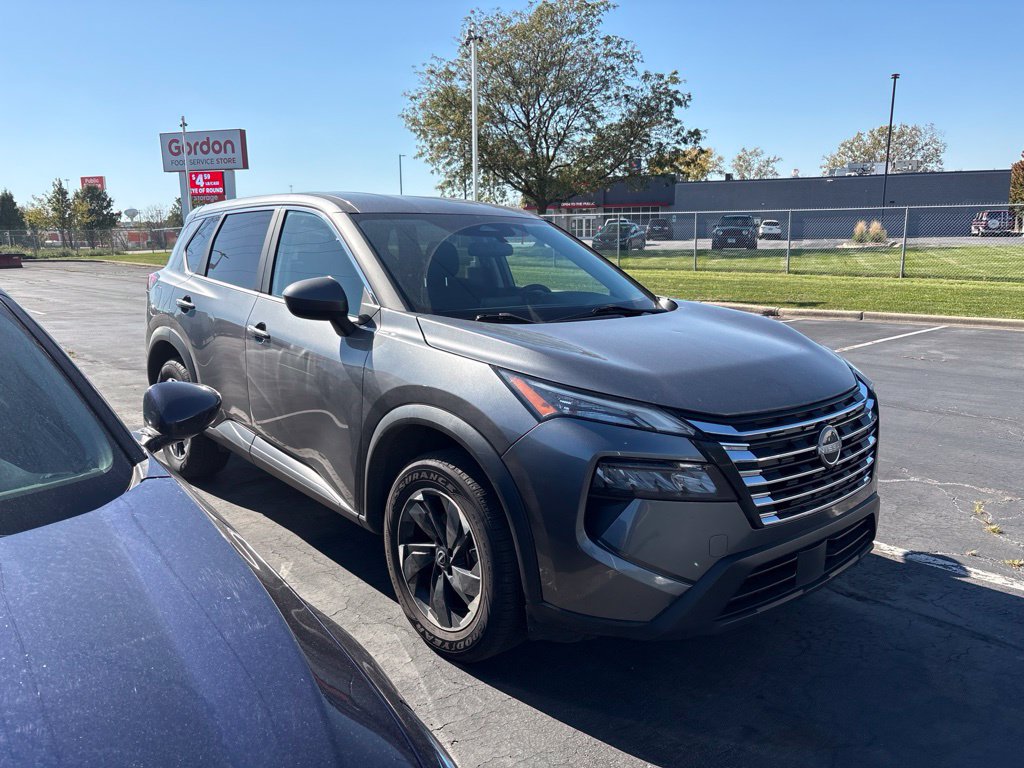 Used 2024 Nissan Rogue SV SUV