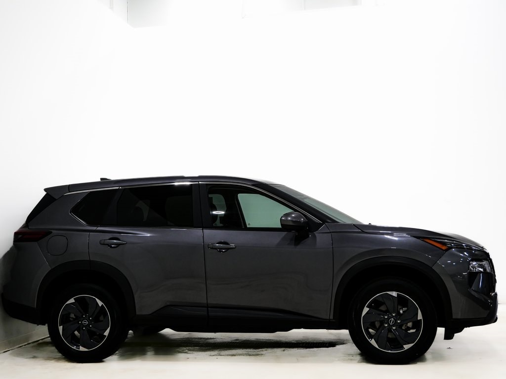 Used 2025 Nissan Rogue SV SUV