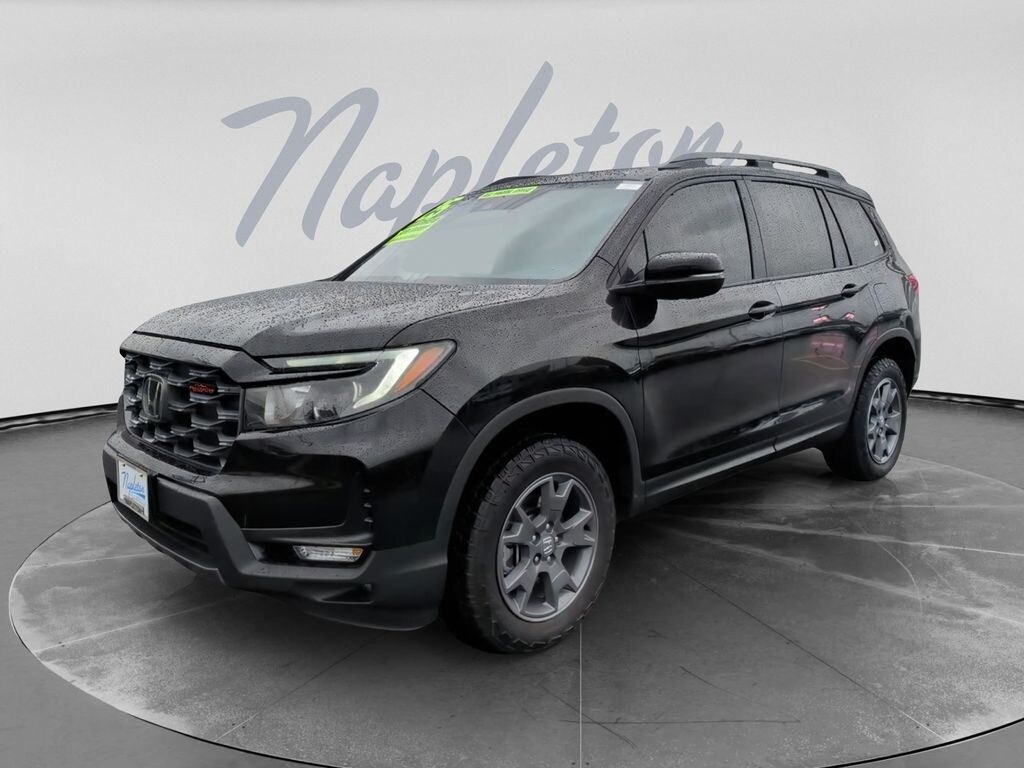 Used 2025 Honda Passport TrailSport SUV