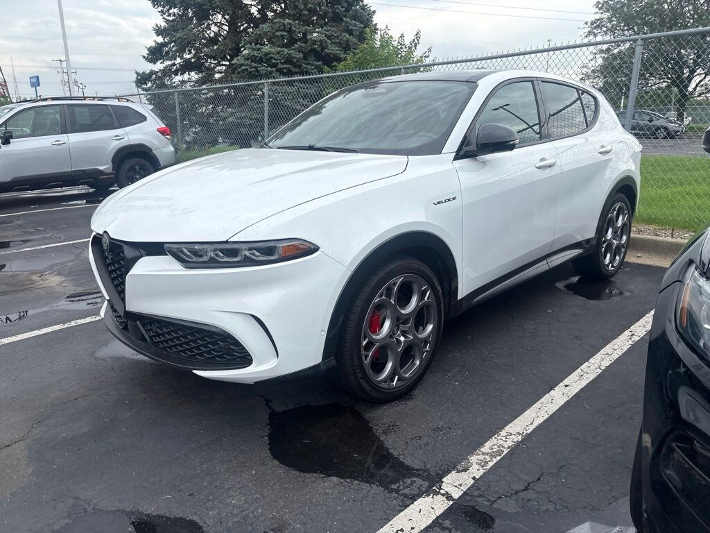 Used 2024 Alfa Romeo Tonale Veloce SUV