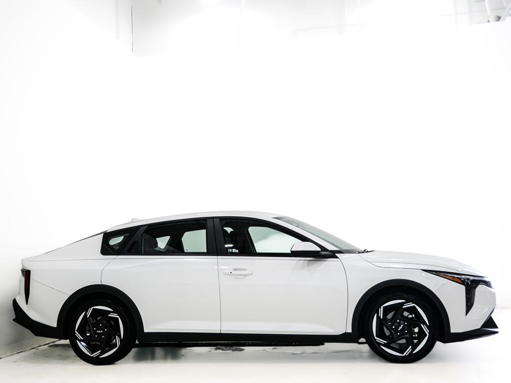 Used 2025 Kia K4 EX Sedan