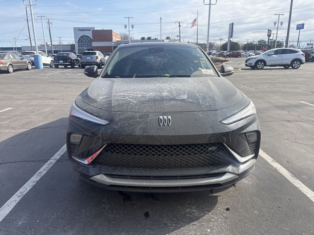 Used 2025 Buick Envista Sport Touring SUV