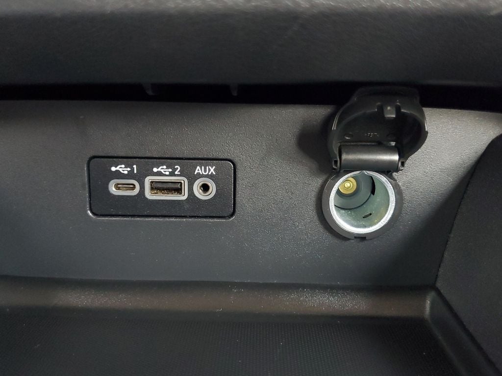 2025 Nissan Altima SV - Photo 26