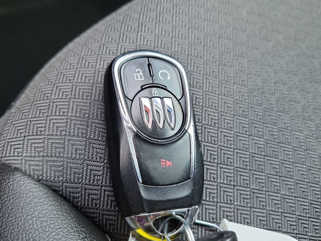 2025 Buick Encore GX Preferred - Photo 31