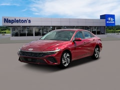 2025 Hyundai Elantra SEL Convenience Sedan