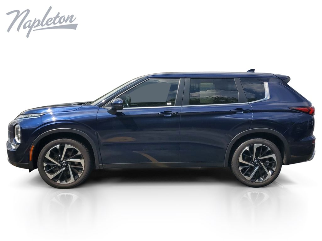Used 2024 Mitsubishi Outlander SE with VIN JA4J3VA83RZ016905 for sale in Calumet City, IL