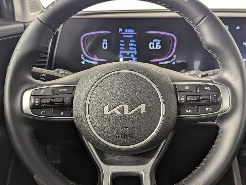 2024 Kia Sportage EX - Photo 17