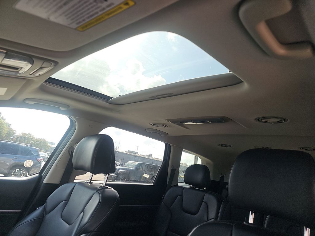 2025 Kia Telluride S - Photo 7