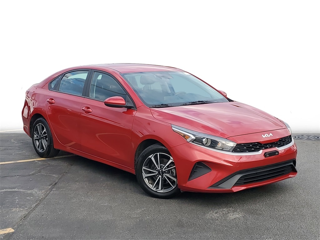 Used 2023 Kia Forte LXS Sedan