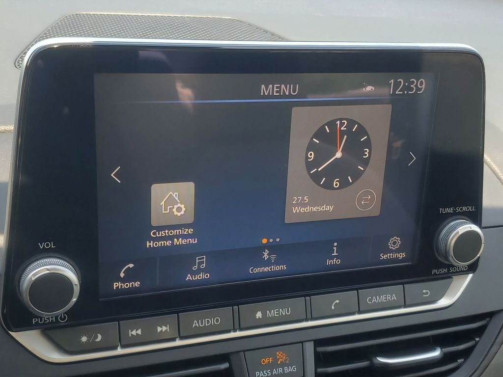 2025 Nissan Altima SV - Photo 22