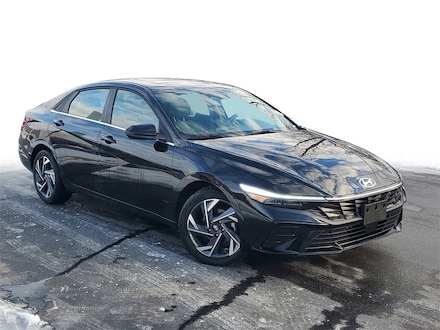 2025 Hyundai Elantra SEL Convenience Sedan