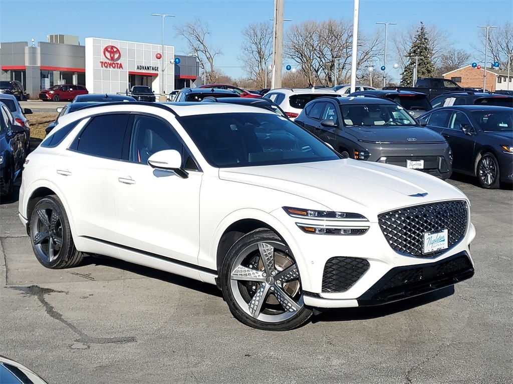 2023 Genesis GV70 Standard's photo