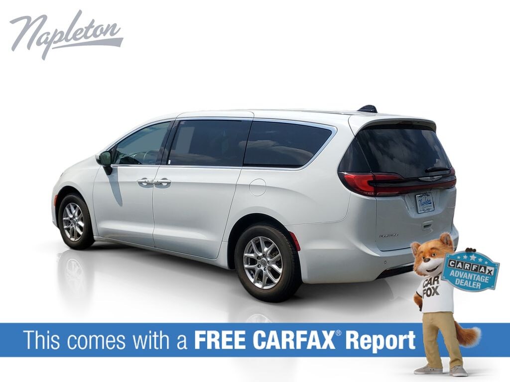 Used 2023 Chrysler Pacifica Touring L Van Passenger Van