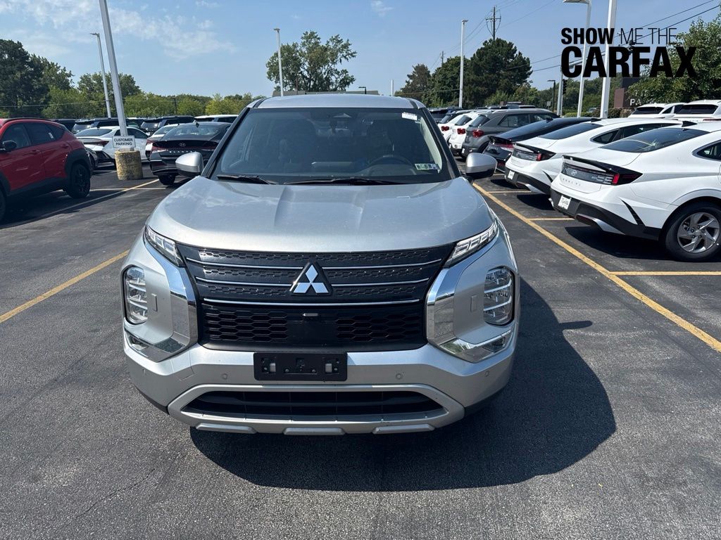 2024 Mitsubishi Outlander