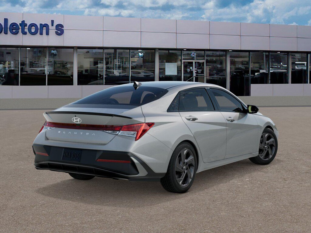 New 2026 Hyundai Elantra SEL Sport Sedan