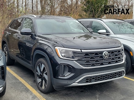 2025 Volkswagen Atlas Cross Sport 2.0T SE w/Technology SUV