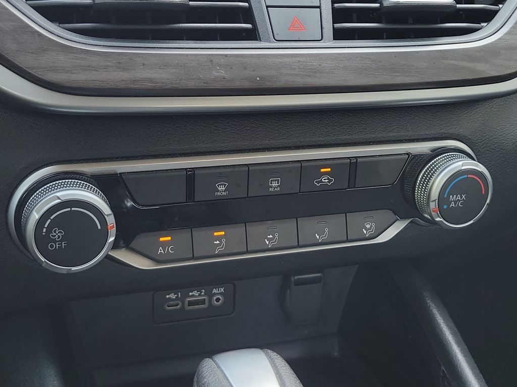 2024 Nissan Altima SV - Photo 17