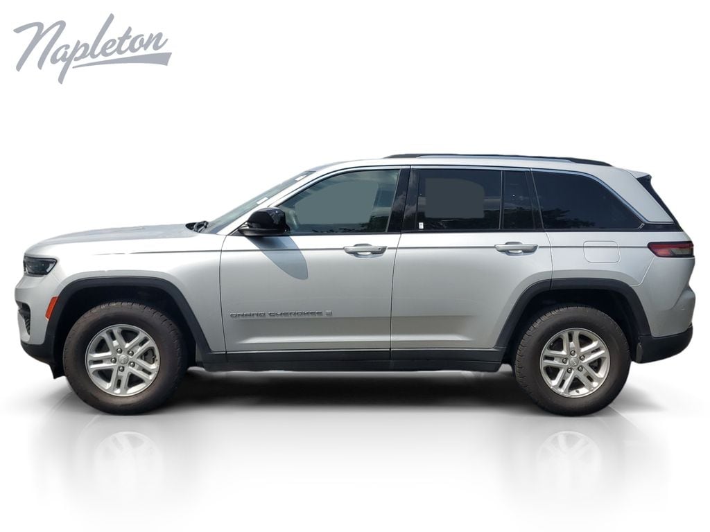 2024 Jeep Grand Cherokee Laredo - Photo 2