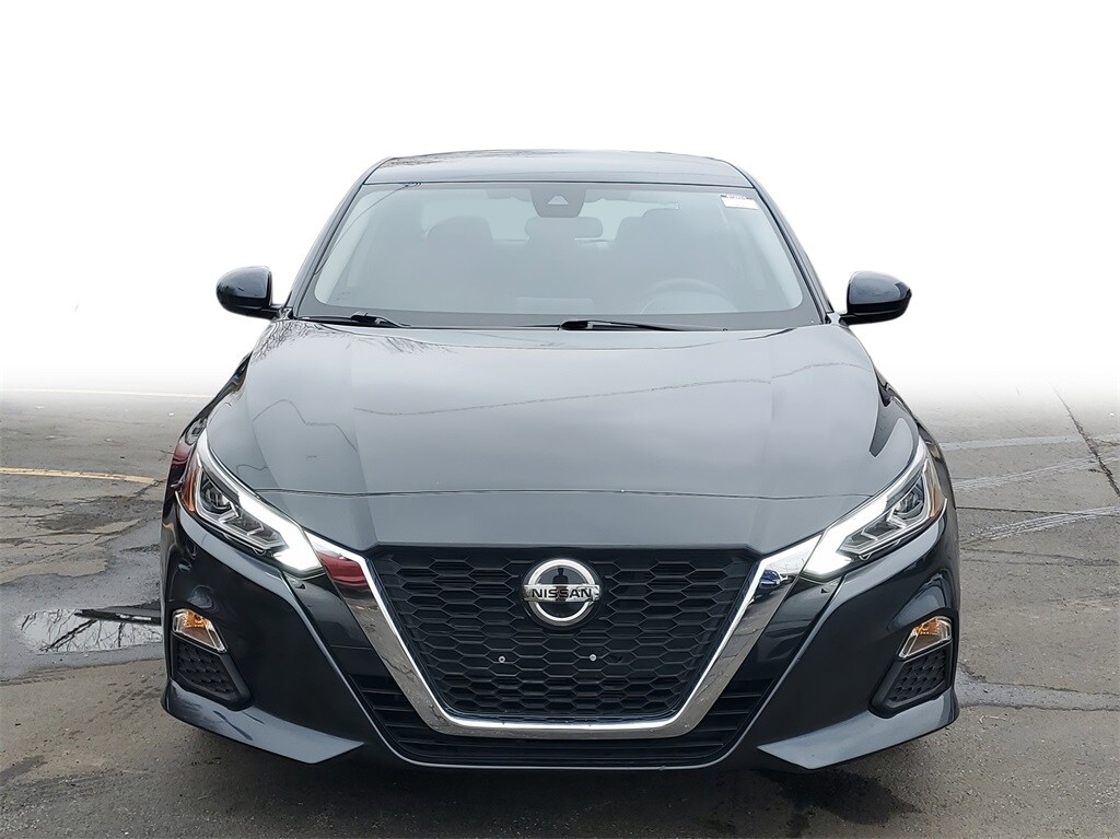 2021 Nissan Altima 2.5 SV photo 2