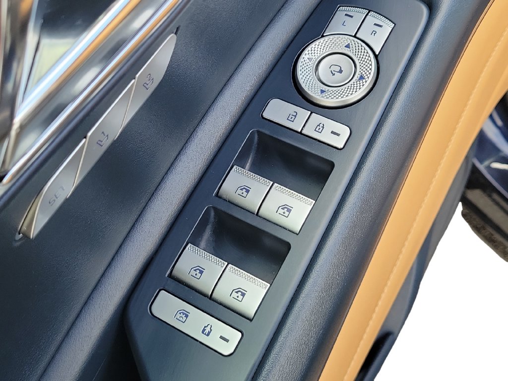 2024 GENESIS GV80 Standard - Photo 25