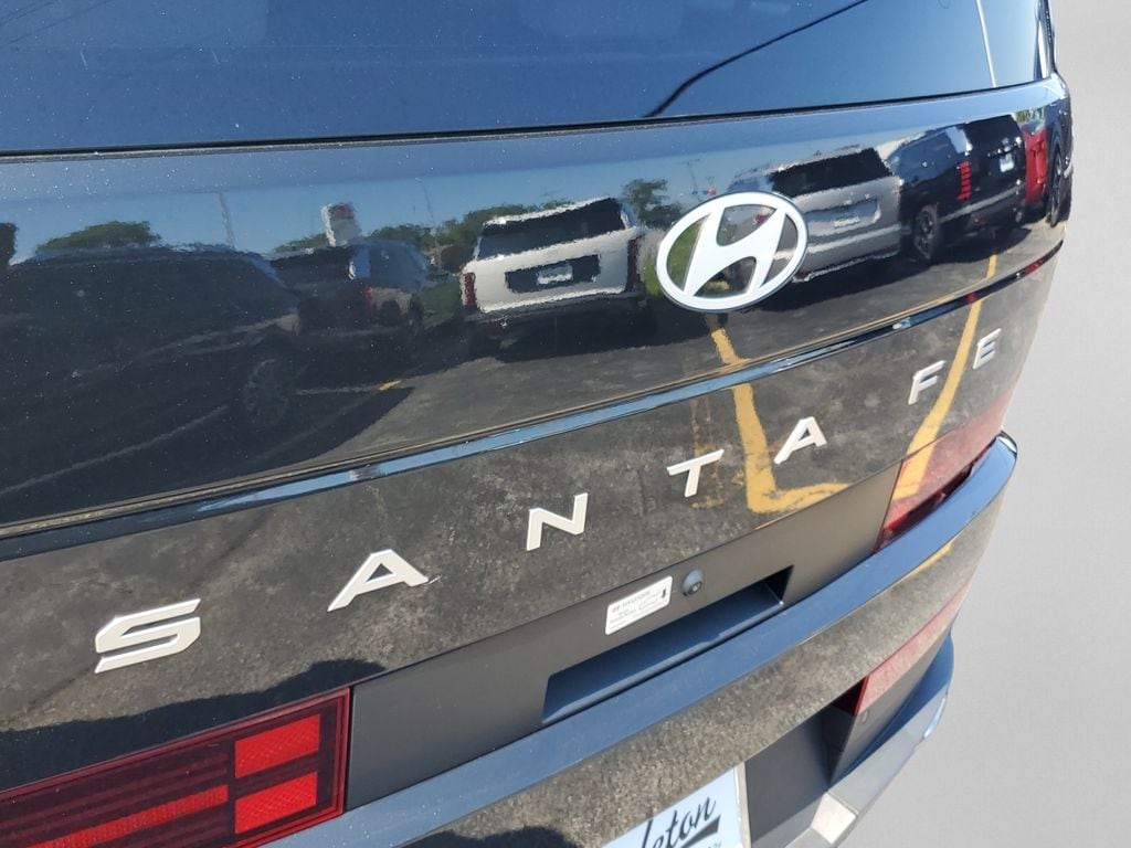 2025 Hyundai Santa Fe SEL - Photo 11